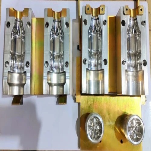 Two Cavity PET Soda Bottle Mould