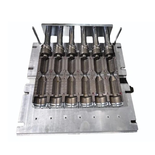 Six Cavity PET Water Bottle Mould