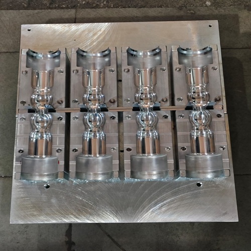 Four Cavity PET Water Bottle Mould